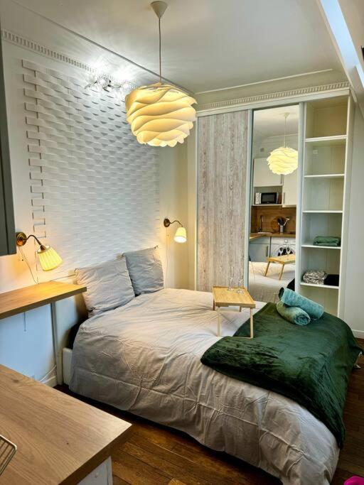Champs-Elysees - Suite For 2 People Parijs Buitenkant foto